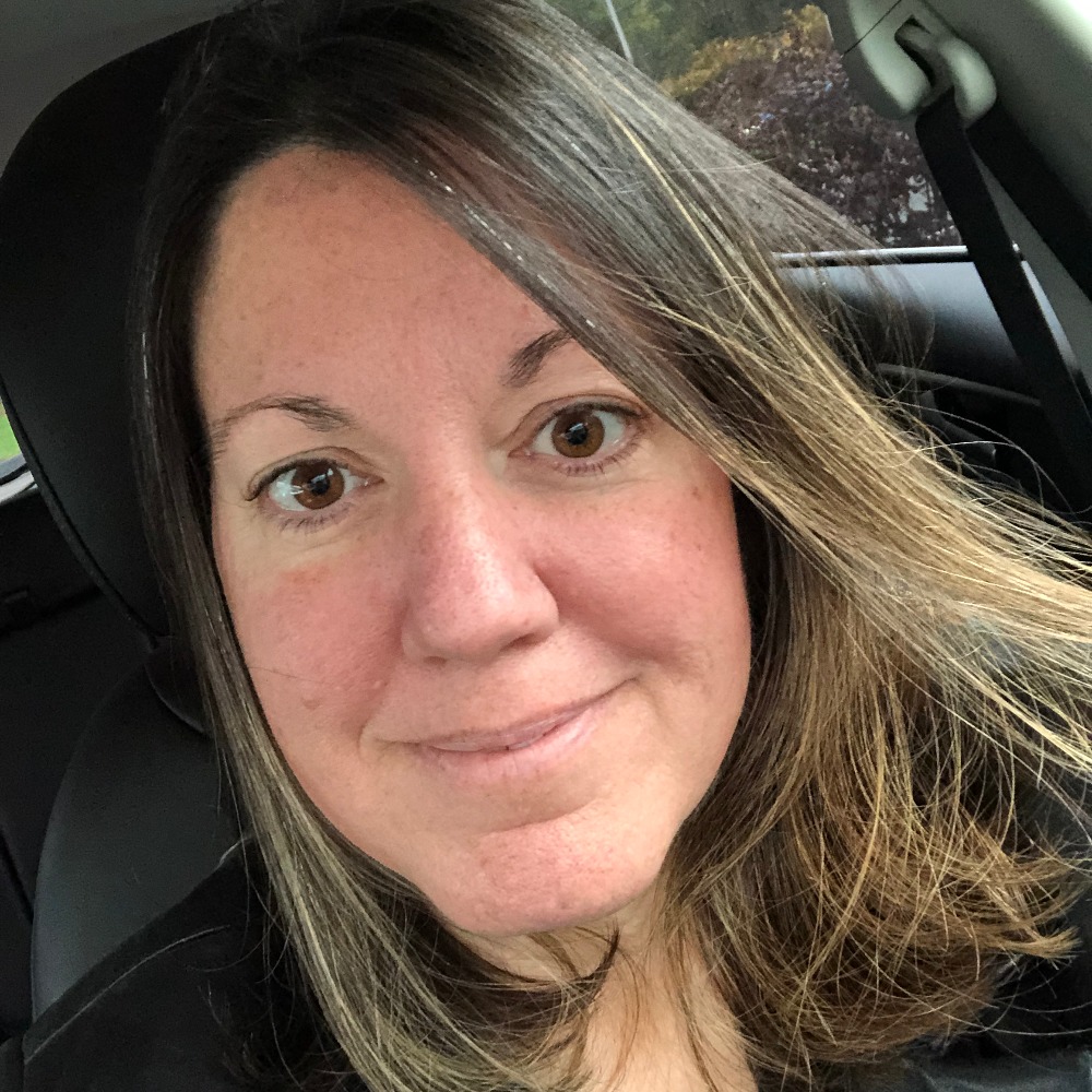 Meet your Posher, Sharon